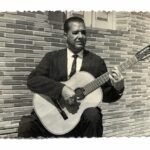 João Pires Argollo. Figura importante na história do violão brasileiro e Sergipano. Cartão postal em homenagem a Darcy Villa Verde. Aracaju, anos 70.